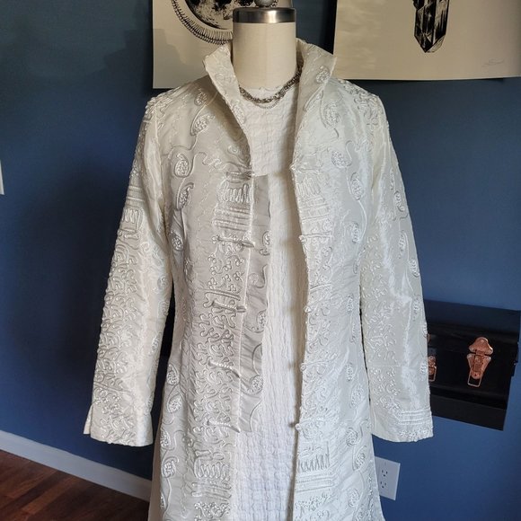 Vintage Chinese Silk Jacket (Size S) - Picture 2 of 10